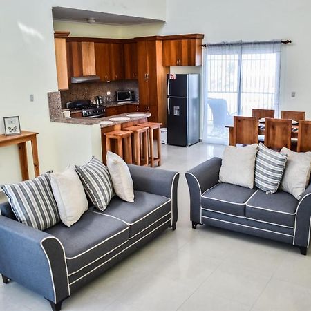 Hostal Palmas De Punta Cana F2 פונטה קאנה מראה חיצוני תמונה